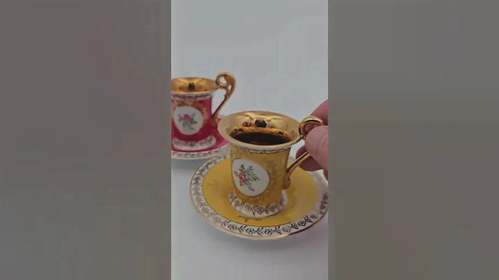 Купите на работу! Мокко в золоте, а вы из какой чашке кофе #фарфор #барахолка #изгерманиислюбовью
