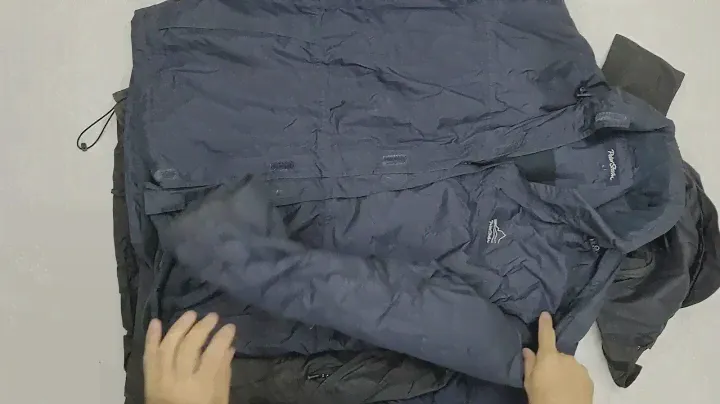 31031 Куртки мужские (MEN S JACKETS A), секонд (1 кат), Англия, 18 пак, 10.2 кг, 6.20€/кг, 12 шт